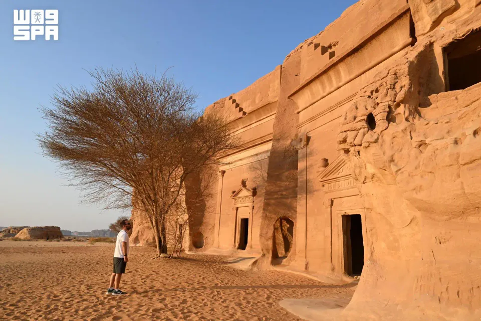 الحِجر الأثري بالعُلا: أول موقع سعودي في قائمة اليونسكو يستقطب الزوار طوال العام