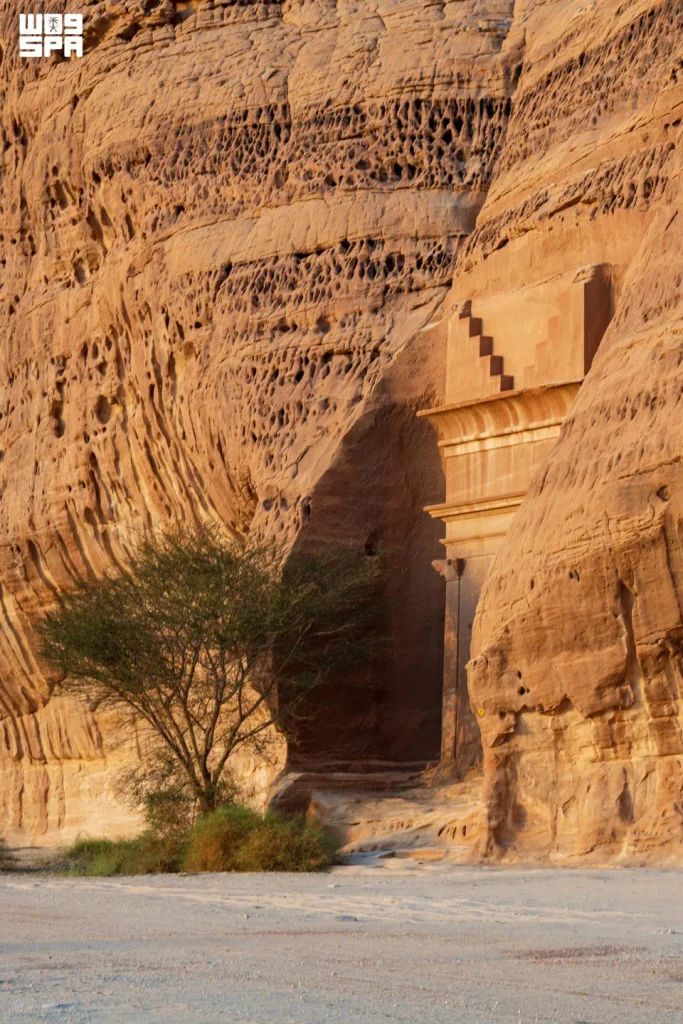 الحِجر الأثري بالعُلا: أول موقع سعودي في قائمة اليونسكو يستقطب الزوار طوال العام