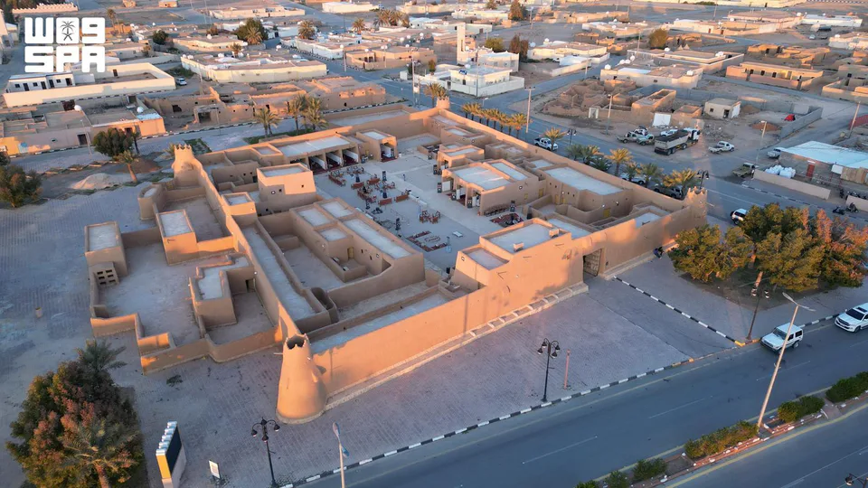مواقع أثرية في الحدود الشمالية تروي تاريخ القوافل وطرق السفر القديمة